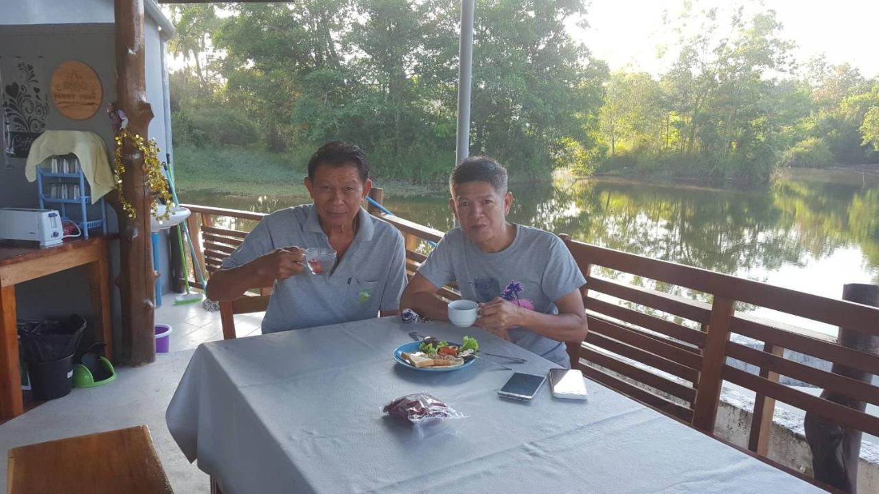 Khum Thong Resort Takuapa Zewnętrze zdjęcie