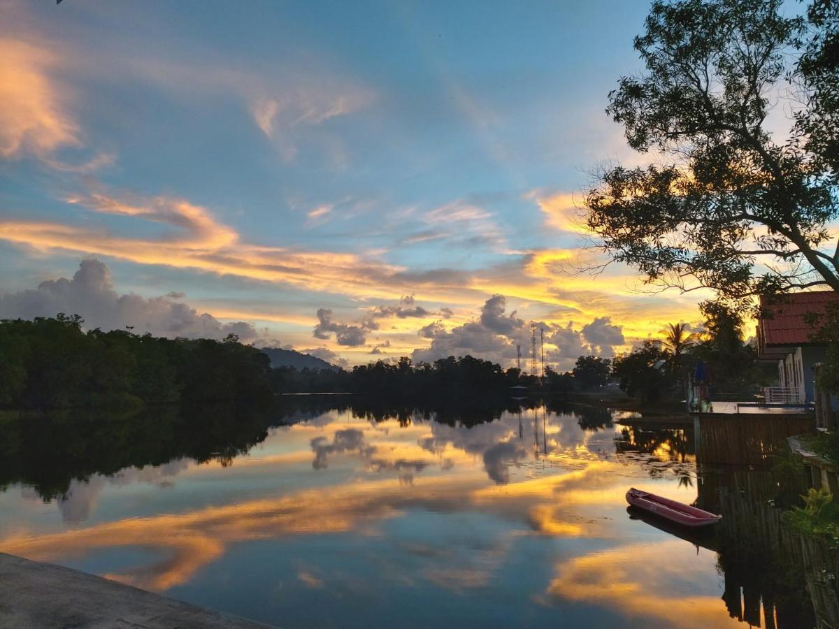 Khum Thong Resort Takuapa Zewnętrze zdjęcie