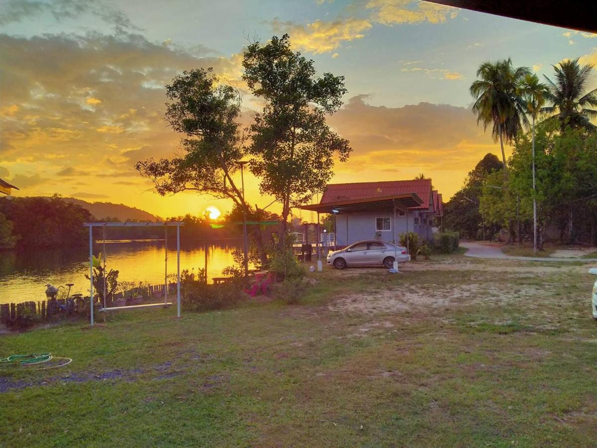 Khum Thong Resort Takuapa Zewnętrze zdjęcie