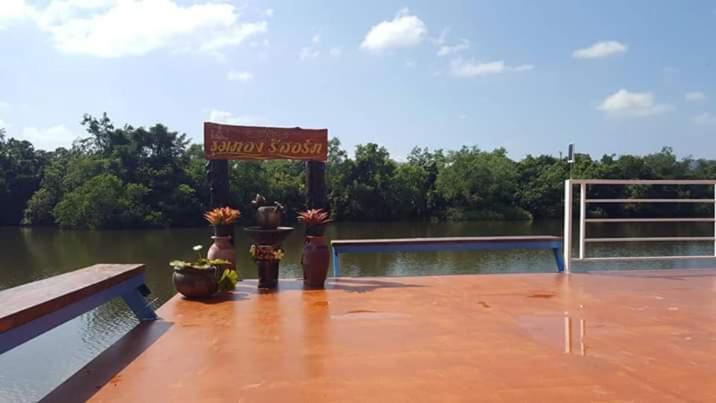 Khum Thong Resort Takuapa Zewnętrze zdjęcie